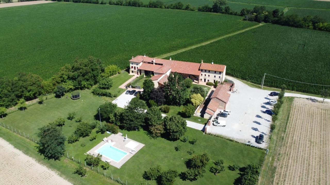 Agriturismo Borgo Tecla Rosà Exterior foto