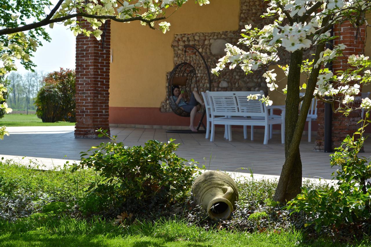 Agriturismo Borgo Tecla Rosà Exterior foto